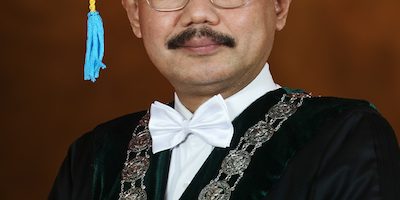 Indonesia (University of Airlangga) Sambutan Dekan Fakultas Kedokteran Universitas Airlangga